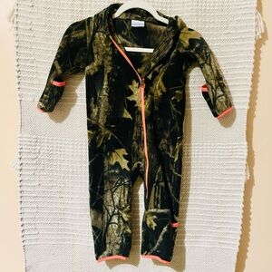 COLUMBIA Kids Camo One Piece with Bright Orange Trim Fleece 18-24 month